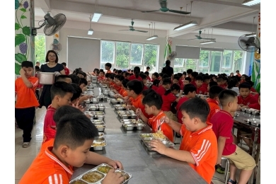 Các Trường Học Dừng Nhập Thực Phẩm Từ Công Ty Liên Anh, Rà Soát Toàn Diện Bếp Ăn Bán Trú