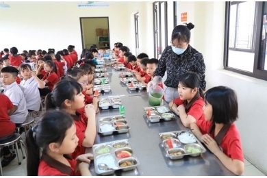 Hà Nội chuẩn hóa quy trình kiểm duyệt bếp ăn học đường theo hướng một chiều như thế nào?