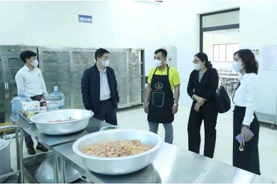 Hà Nội yêu cầu Công an siết chặt kiểm tra, xử lý vi phạm suất ăn bán trú